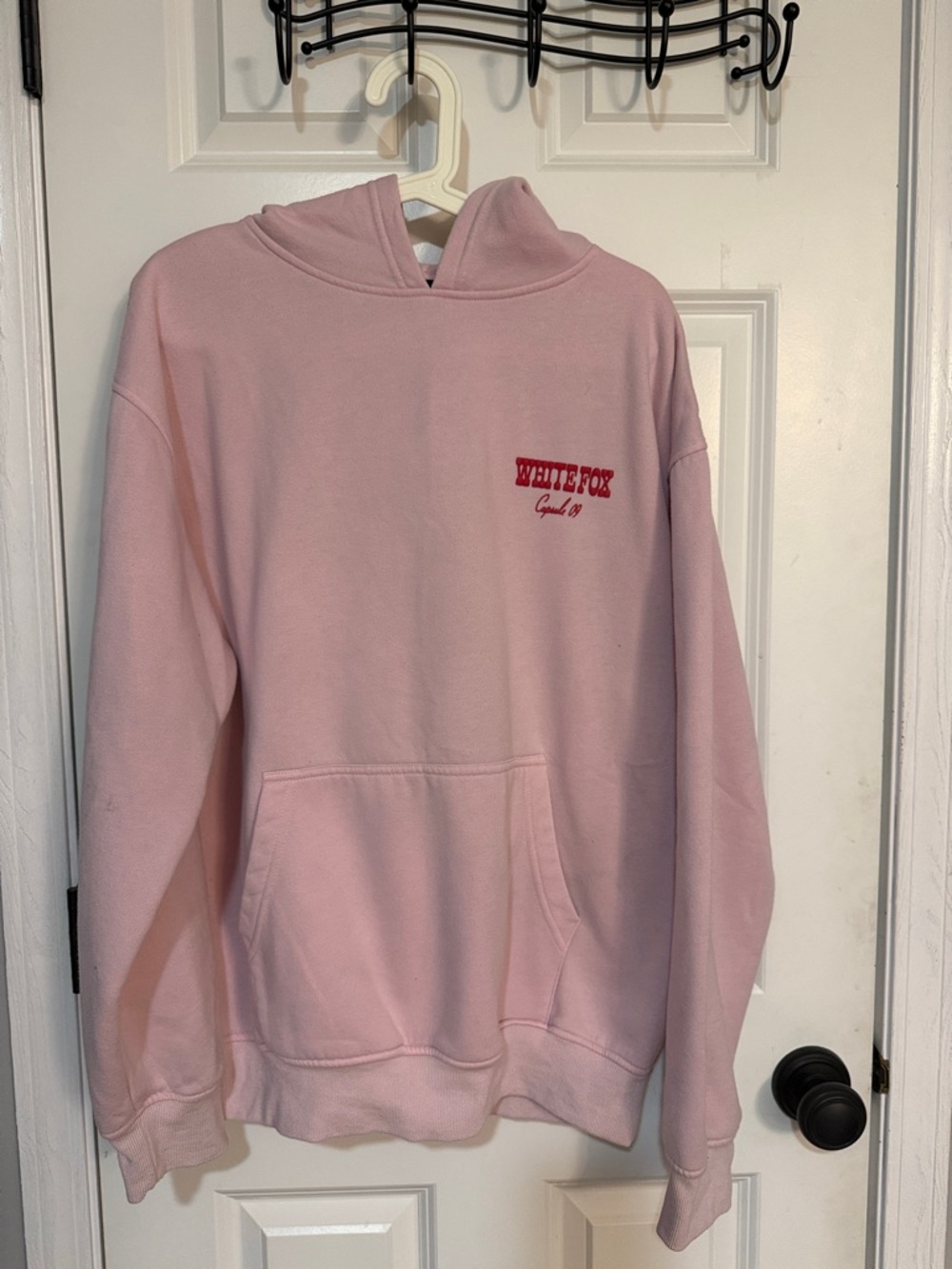 White Fox Texas USA Tour Hoodie – Oversized Graphic – Gently Worn